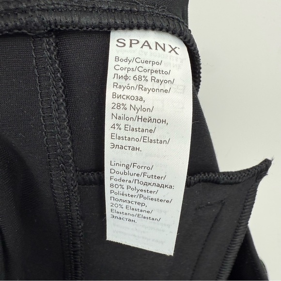 Spanx SPANXsupersmooth PerfectFit Ponte Flare Pant in Black Size XL - Picture 9 of 13